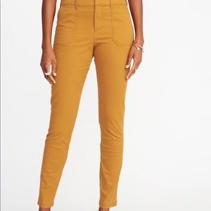 Pixie pants mid rise new without tags